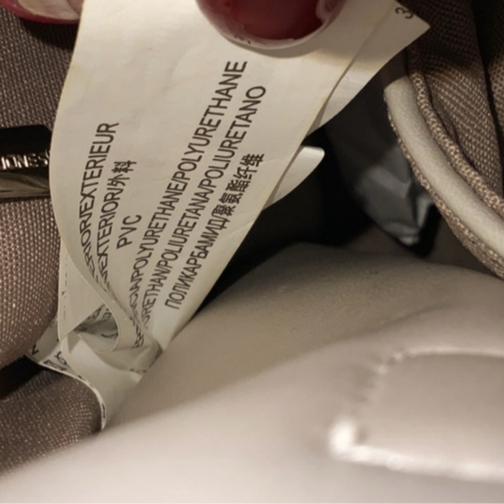 Handbag - Picture 10 of 10